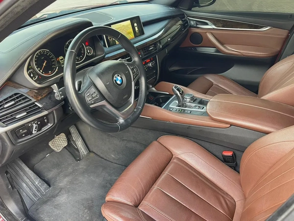 BMW X6 V8 GCC full option accident free excellent condition