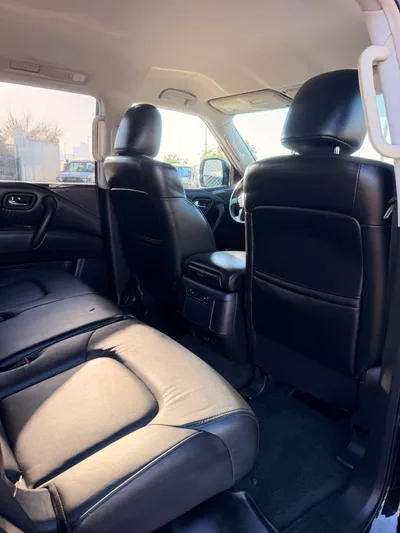 Nissan Armada SV 4WD 2021 5.6L-15