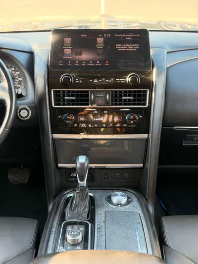 Nissan Armada SV 4WD 2021 5.6L-6