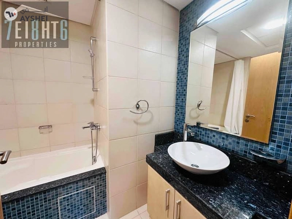 Al Das, Shoreline Apartments, Palm Jumeirah, Dubai
