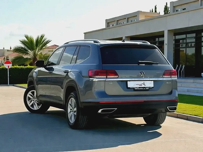AED 1,040 P.M | 0% DOWN PAYMENT | VW TERAMONT 3.6L V6 | 2022-18