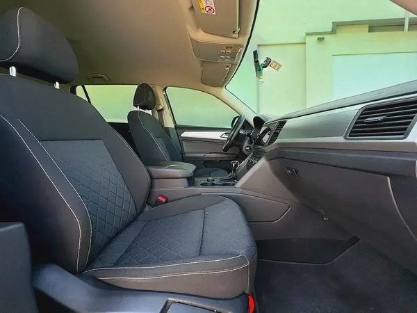 AED 1,040 P.M | 0% DOWN PAYMENT | VW TERAMONT 3.6L V6 | 2022