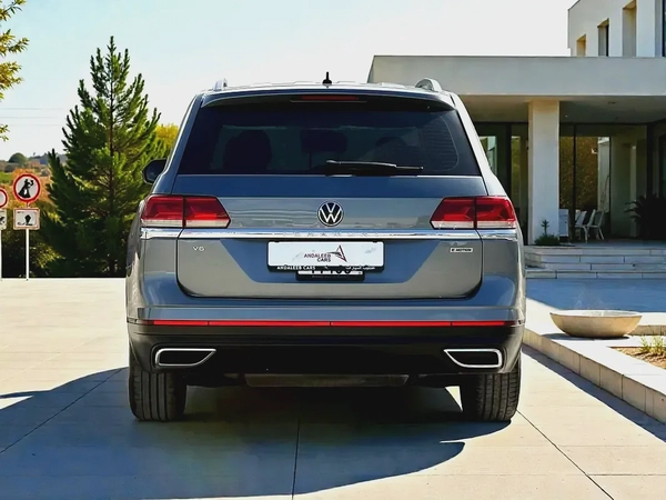 AED 1,040 P.M | 0% DOWN PAYMENT | VW TERAMONT 3.6L V6 | 2022