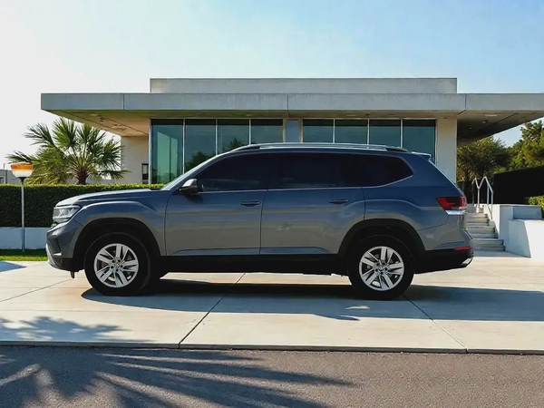 AED 1,040 P.M | 0% DOWN PAYMENT | VW TERAMONT 3.6L V6 | 2022