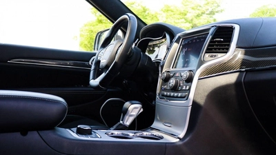 Jeep Grand Cherokee SRT8-6