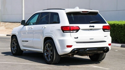 Jeep Grand Cherokee SRT8-13