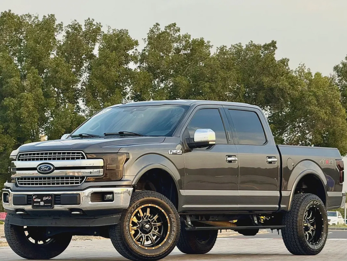 Ford F150 -2018 American specs, top of the line, in excellent condition.-0-0