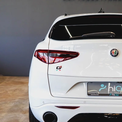 AED 1,436 P.M • 0% Downpayment •  Alfa Romeo Stelvio Super • 1 Year Warranty-5