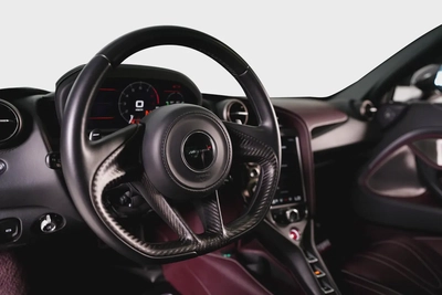 Mclaren 720S-GCC-Launch Edition-MSO Premium Color-Full Service History Mclaren Dubai-Bespoke Order-13
