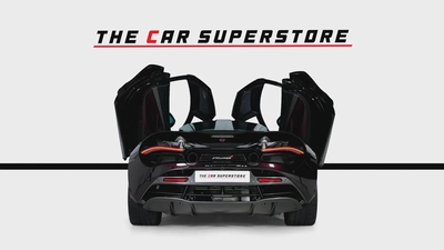Mclaren 720S-GCC-Launch Edition-MSO Premium Color-Full Service History Mclaren Dubai-Bespoke Order-16