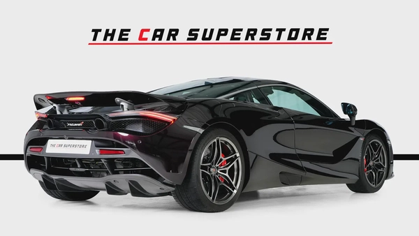 Mclaren 720S-GCC-Launch Edition-MSO Premium Color-Full Service History Mclaren Dubai-Bespoke Order