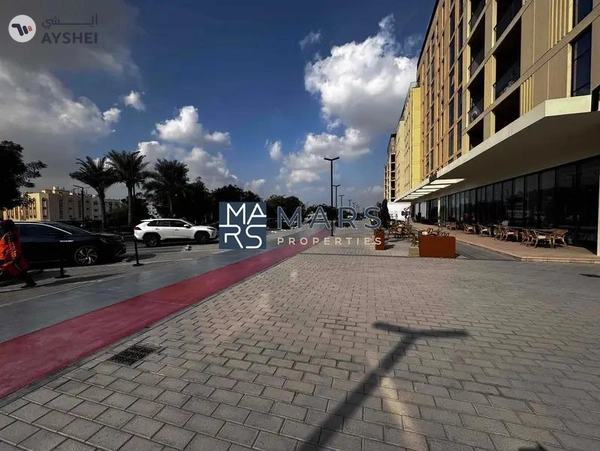 Spacious studio with kitchen appliances and all facilities available in Al mamsha.
