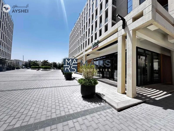 Spacious studio with kitchen appliances and all facilities available in Al mamsha.
