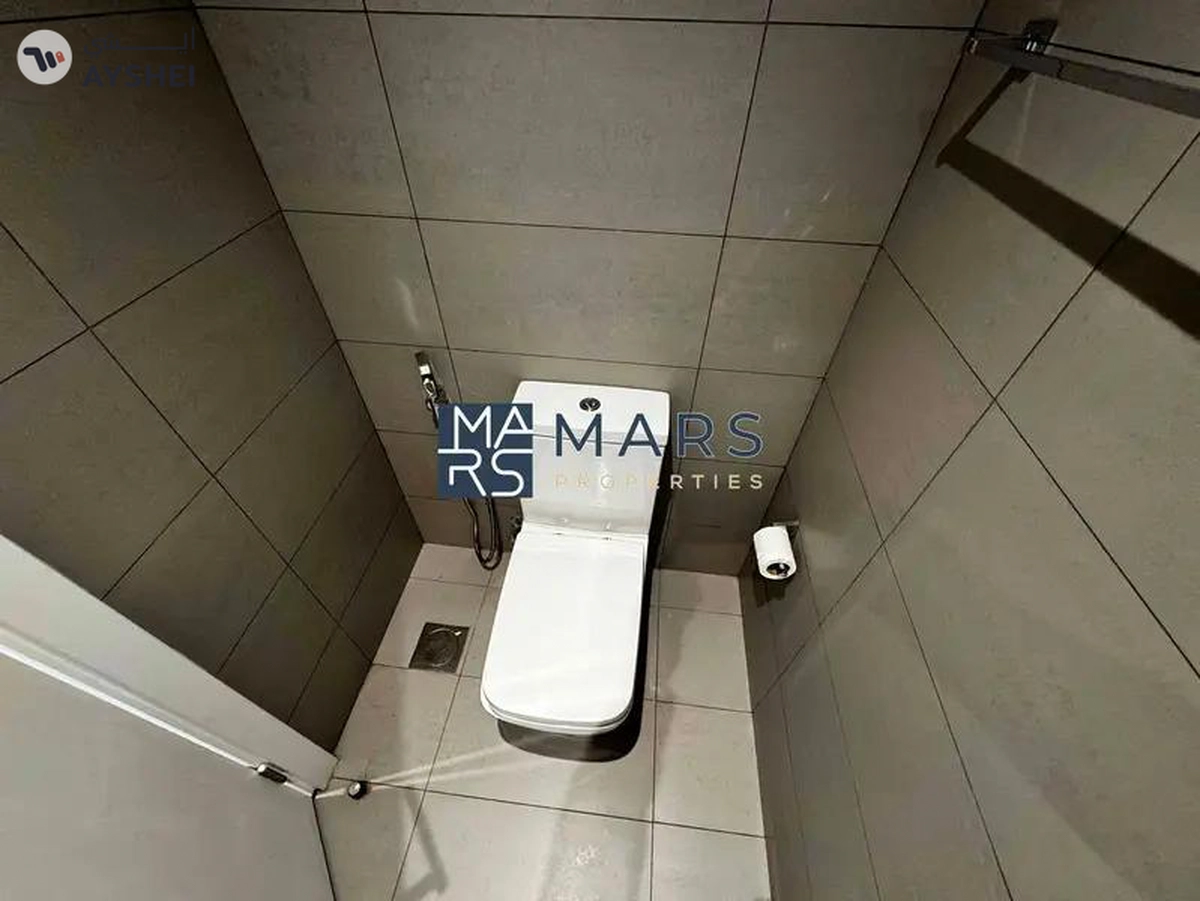 Spacious studio with kitchen appliances and all facilities available in Al mamsha.-19-19