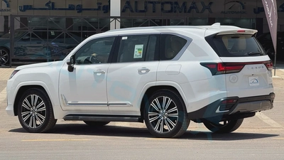 ( Only For Export ) 2026 Lexus LX 700h BH “Signature” 3.5TT V6 Hybrid AWD GCC BRAND NEW-4
