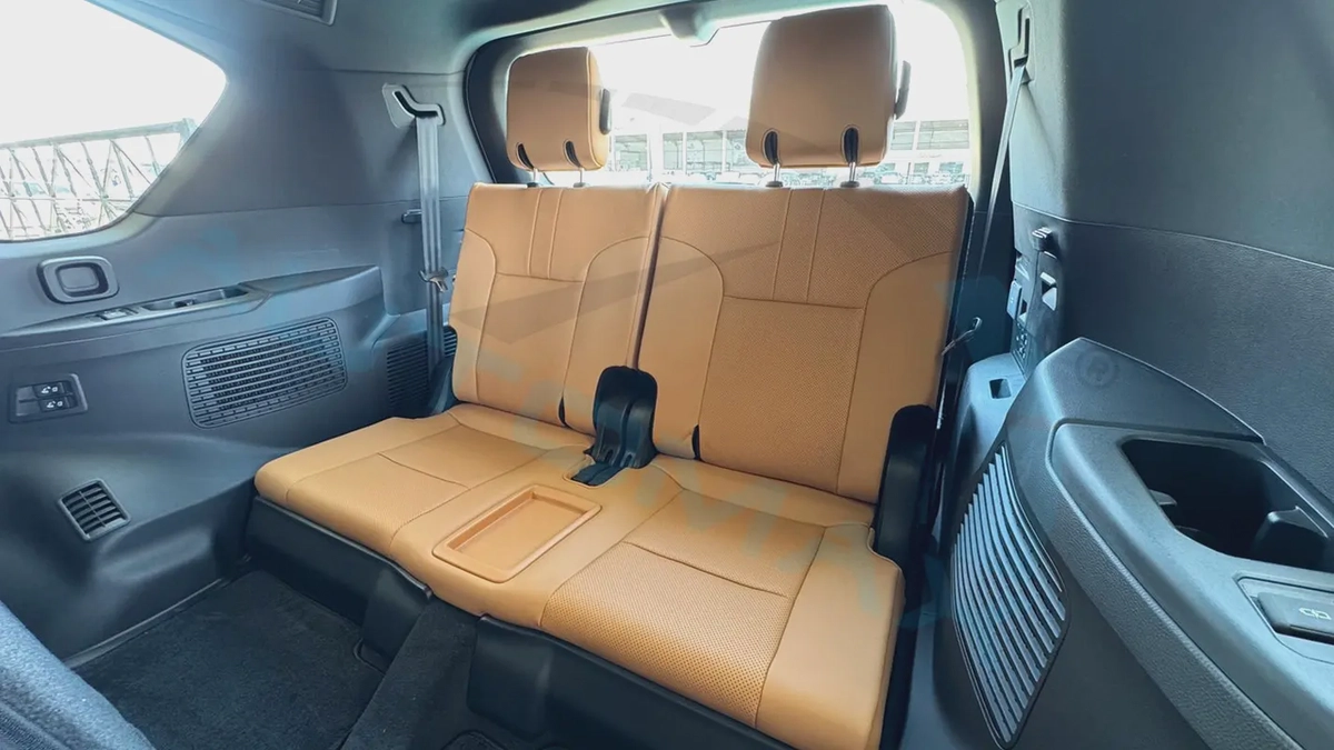 ( Only For Export ) 2026 Lexus LX 700h BH “Signature” 3.5TT V6 Hybrid AWD GCC BRAND NEW-16-16