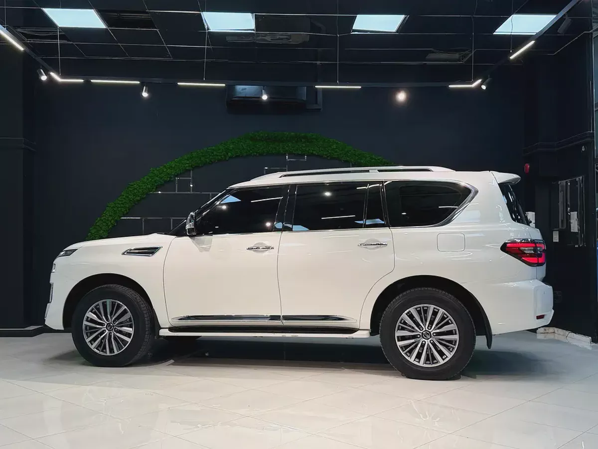 Nissan Patrol SE Platinum City 2021 | GCC Specs | Low Mileage | Full Option-10-10