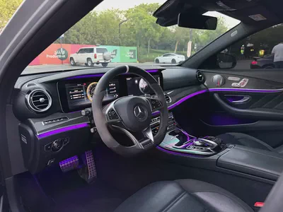 2017 E63s AMG 4-MATIC+ | ACCIDENTS FREE | FSH | ORIGINAL PAINT-8