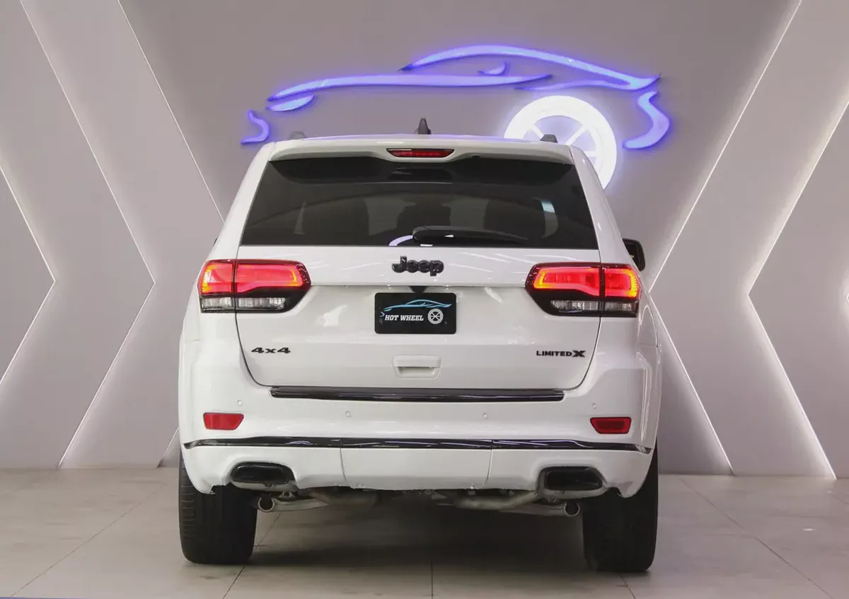 2021 - Jeep Grand Cherokee Limited - Good Condition-3-3