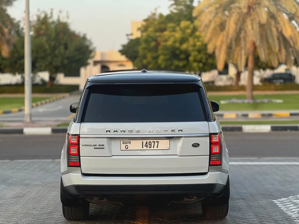 Land Rover Range Rover Vogue HSE 2016 - GCC Specs