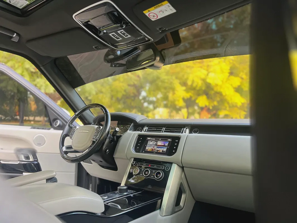 Land Rover Range Rover Vogue HSE 2016 - GCC Specs-10-10