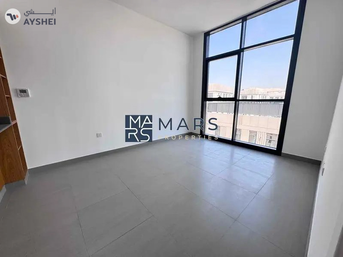 Luxurious brand new 1 BHK in a modern style community-3-3