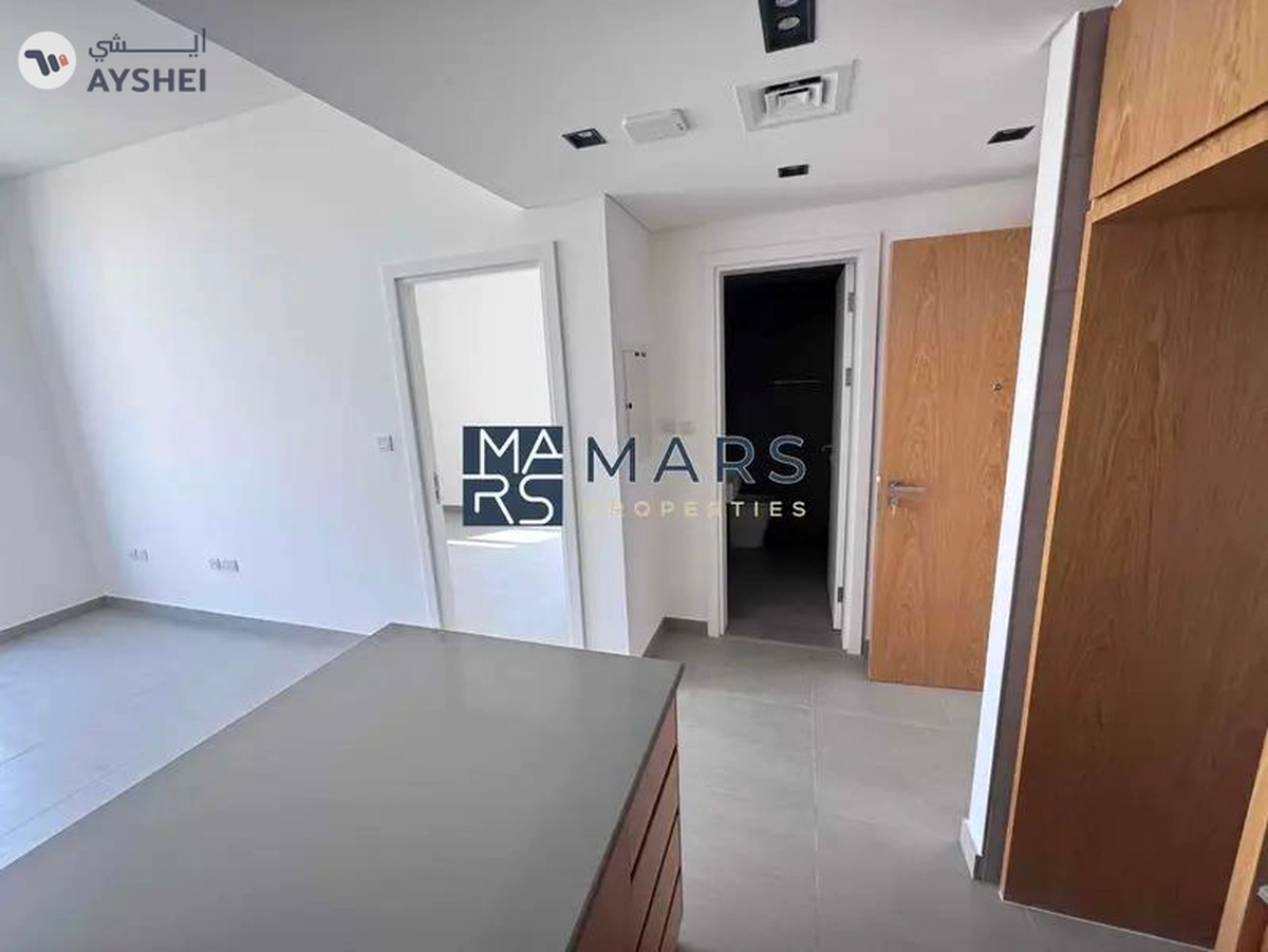 Luxurious brand new 1 BHK in a modern style community-6-6