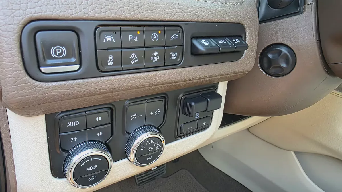 Yukon Denali 2022 | GCC Specs | very good condetion-13-13