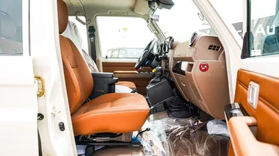 Toyota Land Cruiser Pick Up LC79 DC 4.0 L FULL OPTION AT 2026-9