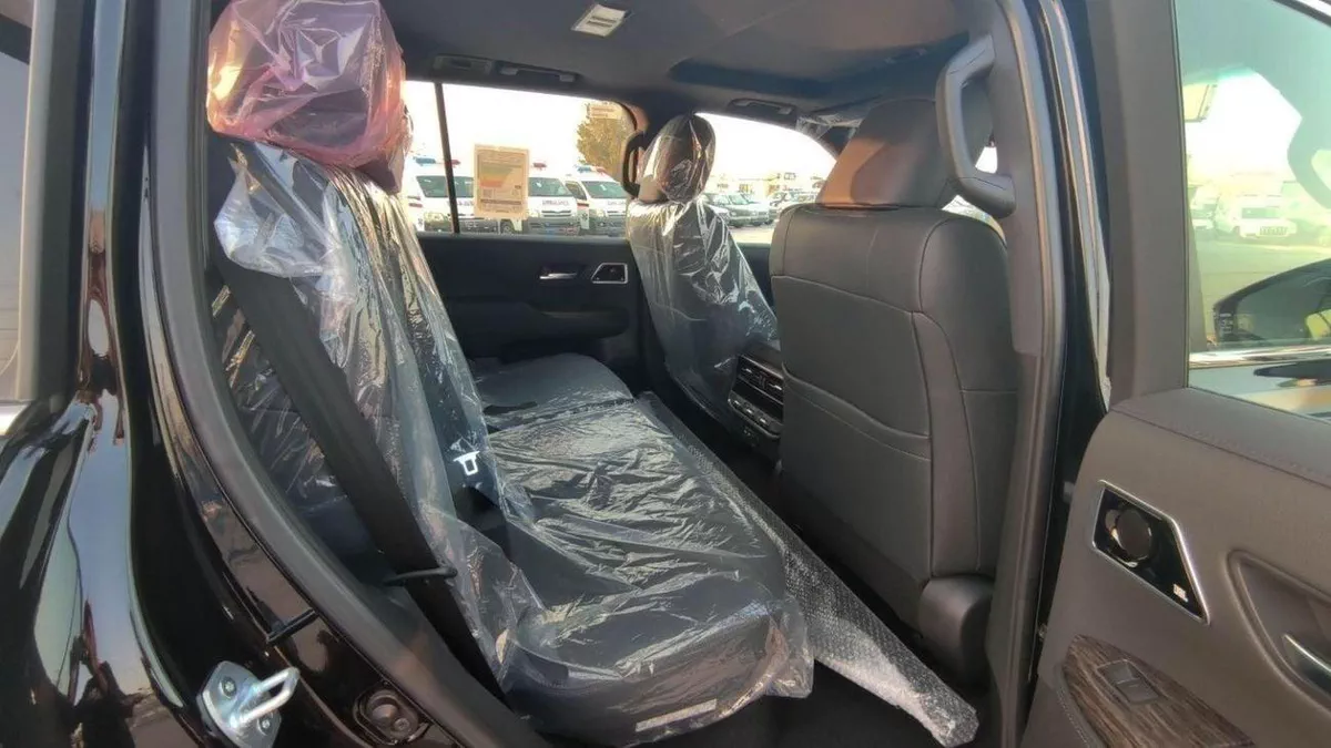 Toyota Land Cruiser VX LAND CRUISER VX 4.0L JBL SYSTEM-13-0