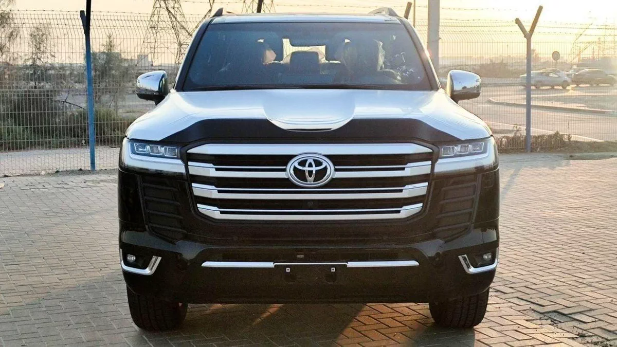 Toyota Land Cruiser VX LAND CRUISER VX 4.0L JBL SYSTEM-1-0