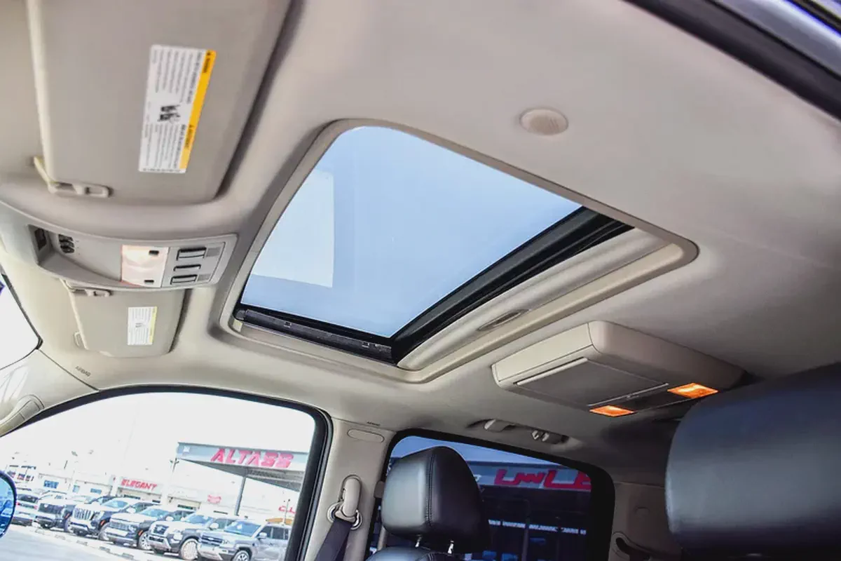 2008- CADILLAC ESCALADE - SUPER CLEAN - ONLY 153,000 KM-17-17