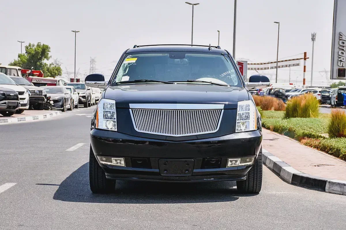 2008- CADILLAC ESCALADE - SUPER CLEAN - ONLY 153,000 KM-1-1