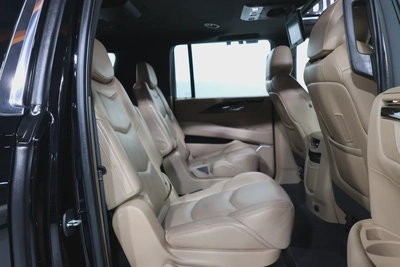2020 Cadillac Escalade Sport Platinum GCC Specs-13