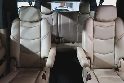 2020 Cadillac Escalade Sport Platinum GCC Specs-14