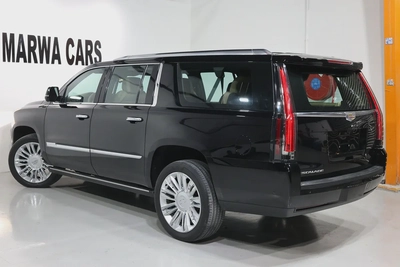2020 Cadillac Escalade Sport Platinum GCC Specs-3