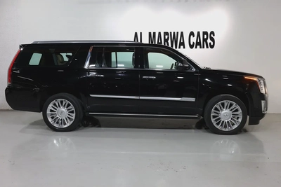 2020 Cadillac Escalade Sport Platinum GCC Specs-4