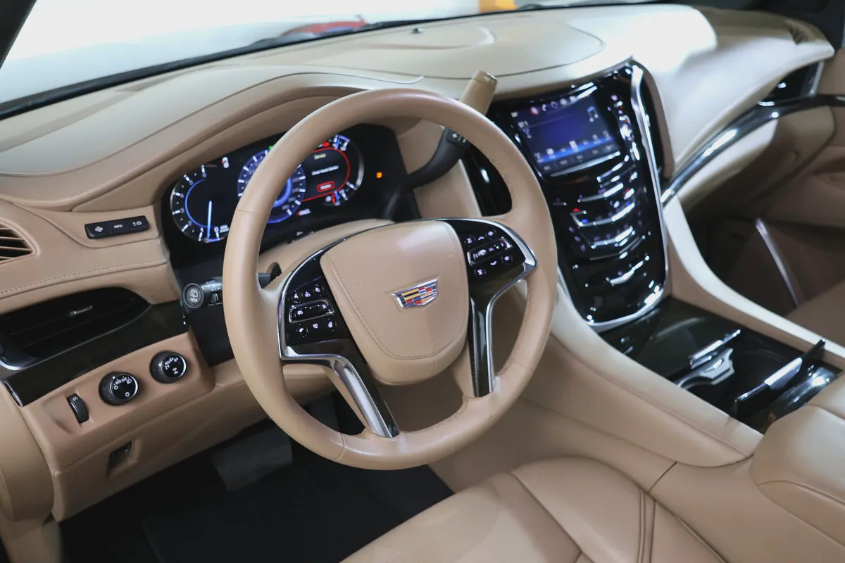 2020 Cadillac Escalade Sport Platinum GCC Specs-9-9