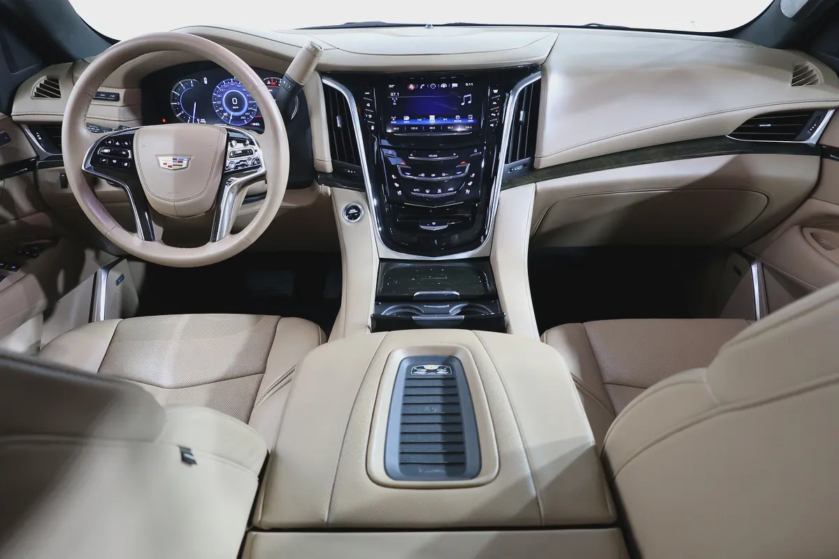 2020 Cadillac Escalade Sport Platinum GCC Specs-10-10
