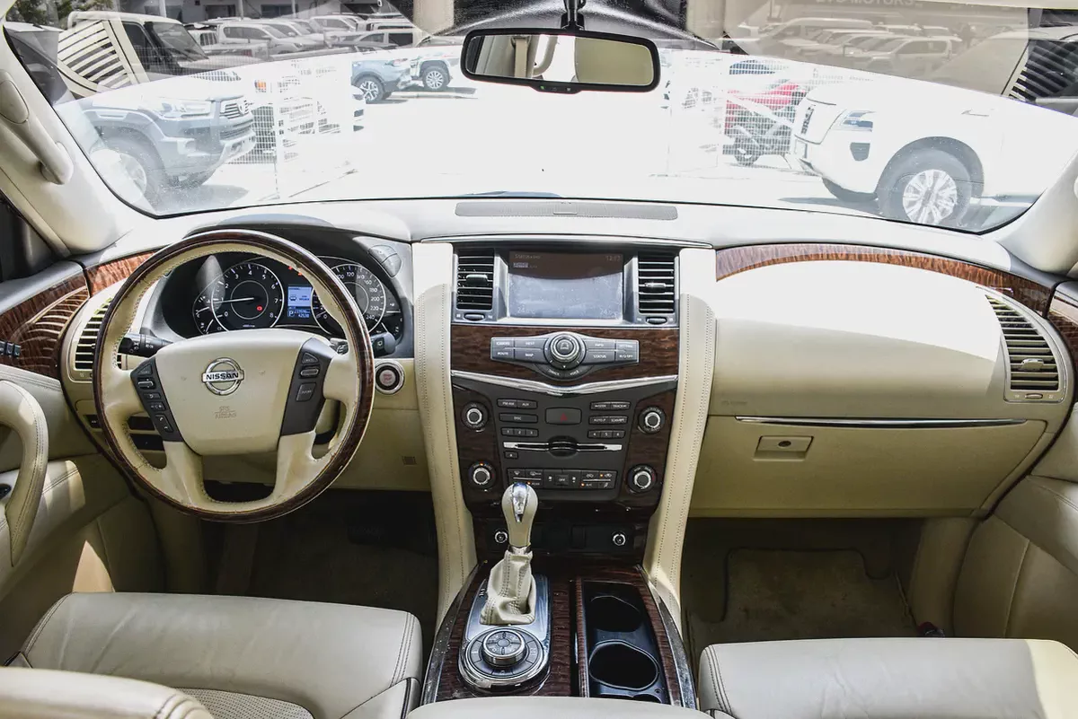 Nissan Patrol LE Platinum 2014, original paint-14-14