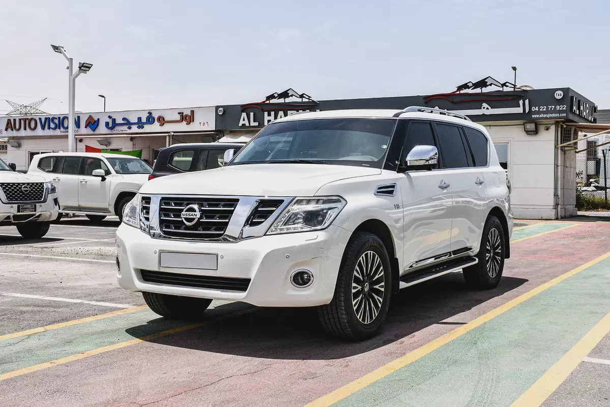 Nissan Patrol LE Platinum 2014, original paint