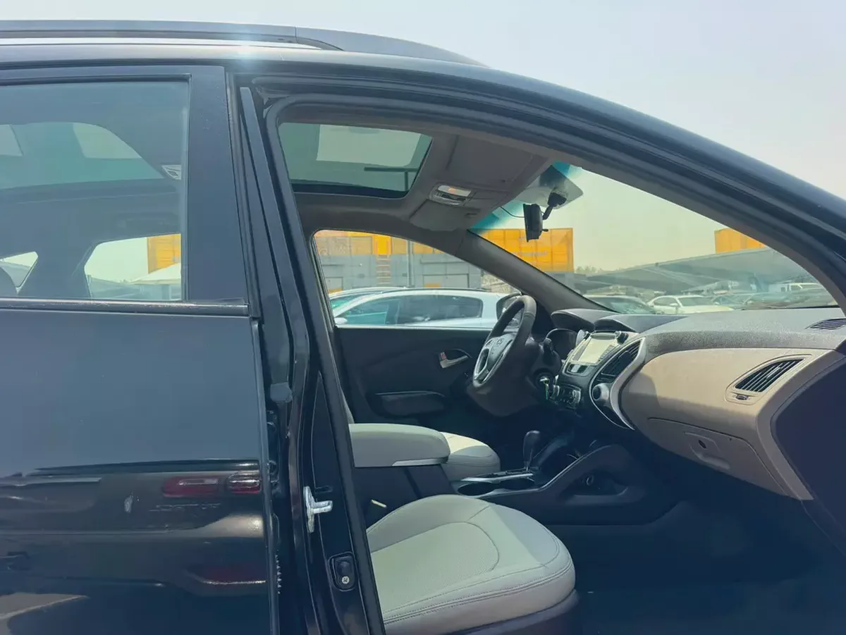 Well Maintained Hyundai Tucson GLS 2014 fullopshin  | GCC Specs | Reliable SUV-9-9