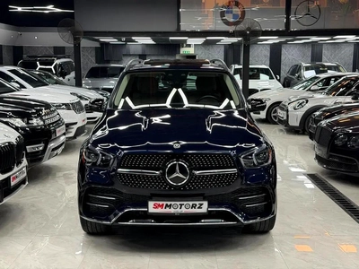 Mercedes-Benz GLE 450 AMG 4MATIC | Full Option | Drives Great-10