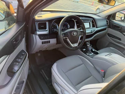 Toyota Highlander LE 2017 Toyota Highlander Hybrid  -3.5L V6-AWD 4x4 - Leather seat-Rear Camera --14