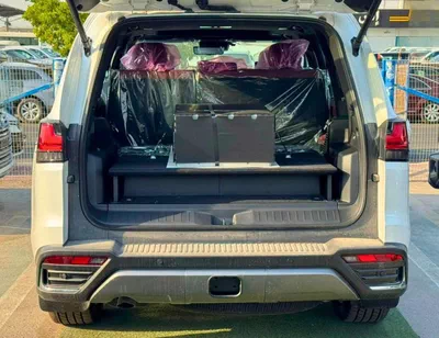 Lexus LX700h SIGNATURE || AUTOPARK | 3.5L HEV V6 | 360*CAMERA | SUNRROF | LETAHER WITH PWR SEATS (CODE # LX7S1)-5