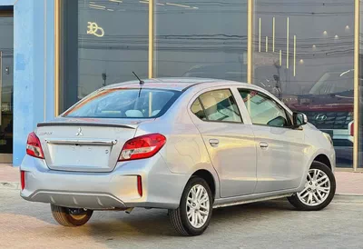 GLX MEDIUM LINE TRIM, 1.2L, GCC, ACCIDENT FREE, (365/-MONTHLY)-4