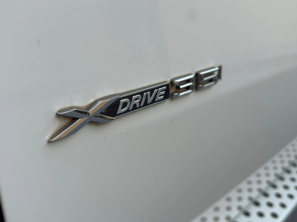 Gulf Specs 2013 BMW X6 XDRIVE35i Executive 3.0Litre 6-Cyl Twin-Power Turbo