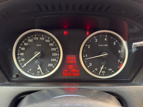 Gulf Specs 2013 BMW X6 XDRIVE35i Executive 3.0Litre 6-Cyl Twin-Power Turbo