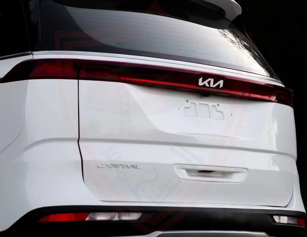Kia Carnival GDI EX 3.5L | 2023 | GCC | Accident-Free | In Excellent Condition | 1344 P.M-16-16