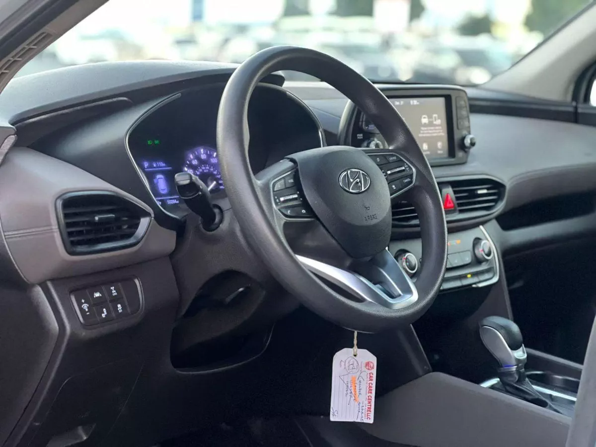 Hyundai Santa Fe STANDARD 2019 Hyndai Santafe MidOption+ - 2.4L V4 - 4x4 AWD - Rear Camera - Leather Seat  5-10-0